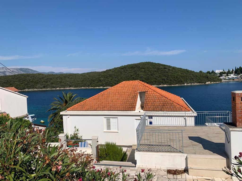 Studio Apartments More Korčula Eksteriør billede