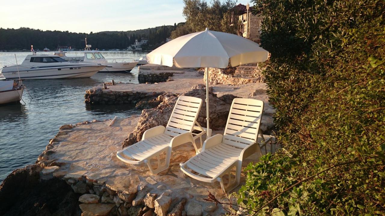Studio Apartments More Korčula Eksteriør billede